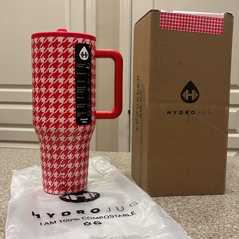 Halle x ACTA Limited Edition HydroJug 40oz Traveler Water Bottle